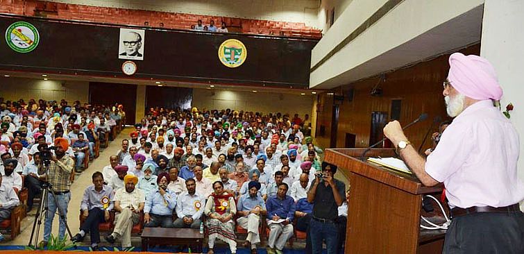 Animal husbandry Officers’ Workshop organize at Ve